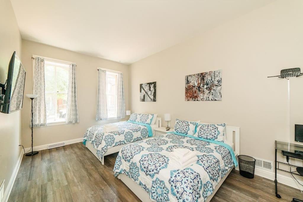 Apartamento - No Steps - Walkable & Free Parking